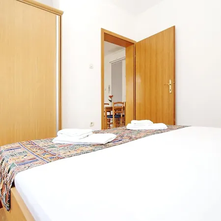 In Mit Eigenem Balkon By Interhome Baška