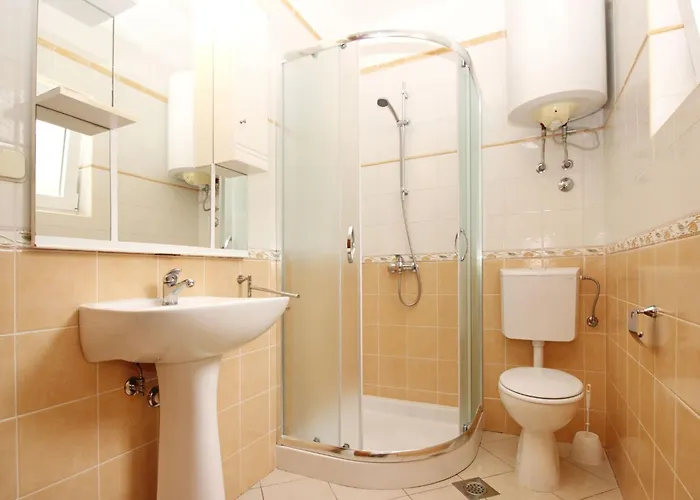 In Mit Eigenem Balkon By Interhome דירה *