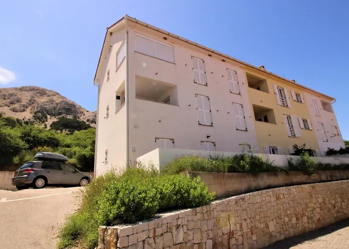 In Mit Eigenem Balkon By Interhome דירה באסקה